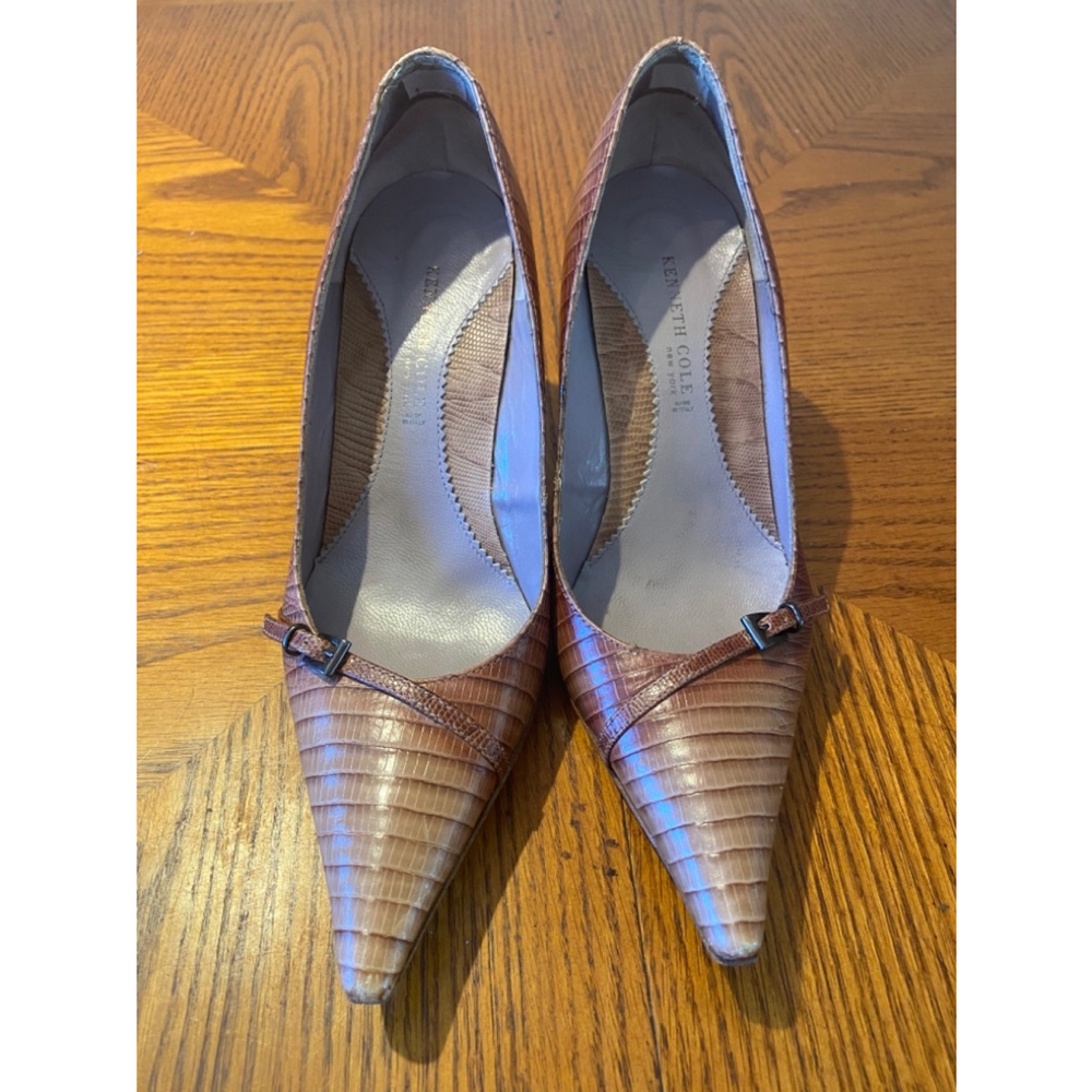 Women's Kenneth Cole Heels Brown Size 7
